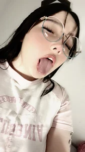Gabyy999's 👀 Sex Photo 2
