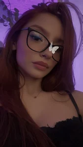 Im_sofiaaa 🦋  3টি ছবি