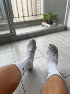 cash_master_danielGiant feet图片 4