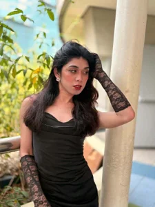 RoseAmarie Kiss me Pic