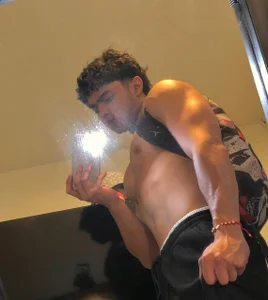 Samore_ Public зображення