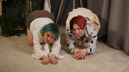 MaxineHakey Lost in the Vibe Pic 5