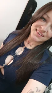 Isa_bluee 🦋 Pic 3