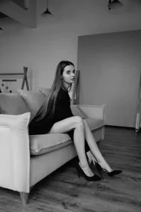 Donna_Evans elegant Donna Poză