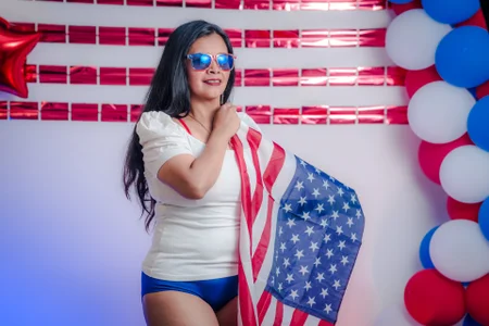 DianaOchoa_ July 4 ♥️🤍🩵 Foto 8