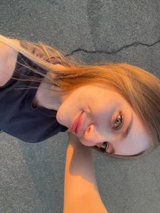 callme_eva's XXX Nude Photo 4