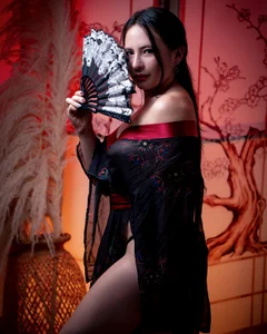Bella_Sumers An Asian-inspired photoshoot টি ছবি