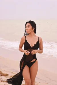 IsabellaLux_ Beach mode 🏝 Billede 2