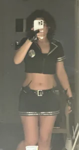 KiraBev Public Bilde