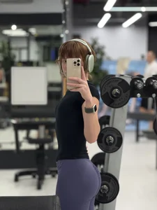 2025 de Oopsfoxy  7 Imagens