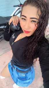 Public de escarlett_hott  2 photos