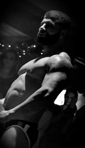 XtreamLeonard$trip SHOW Bild