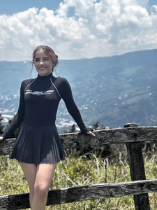 Paulet_JohnsonのYour favorite biker girl🛵😄の枚の写真