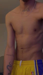 twink_latino5: Public ( фото)