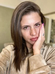 ScarlettNoirr In my own skin Pic 3