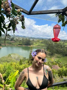 alysa_g_ Lo más auténtico 🌴🌳 Poză 2