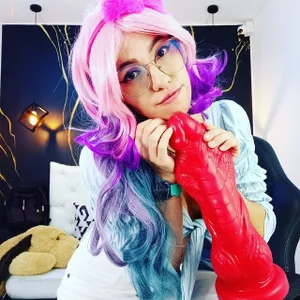 khloe_sr my toys Pic