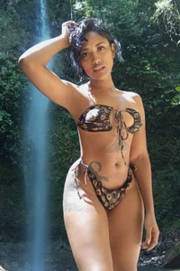 VictoriaFeller Amazon trip 2024 Bilde