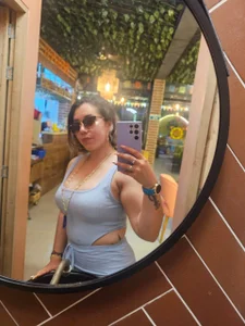 Zoe_Vg After a weekend between trees, breeze and silence, my body returns with more desire than ever ... Bilde 5