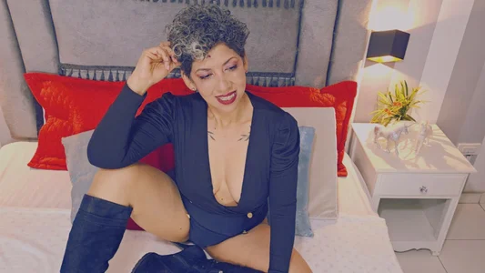 Julianewell ntmu mi room welcome my room Pic 2