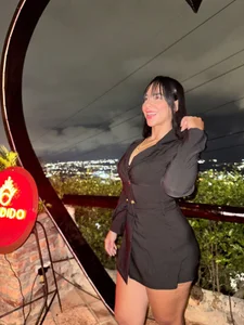 imLeanna_ Follow Me & Don't Miss My Next Show 💖 Pic 3