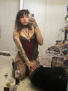 me vas a recordar… 🐍🌹 de mental_lagoon_xxx  5 Imagens