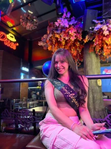 Emily_JoliePublic图片