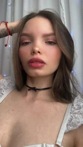 So close to you od Curvy_Dynamite_  snímek