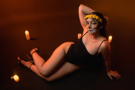 Liinda_Saenz Halloween Foto