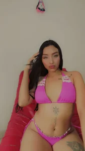 Sexys_Bitches Public Pic 5