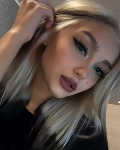 Nelly_Snorry Public Poză