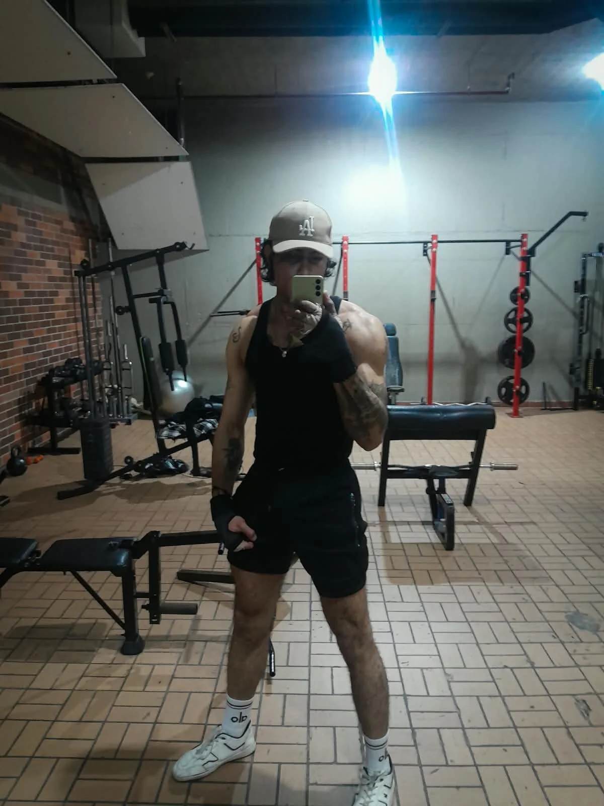 ภาพที่กำลังนิยมของ Damian_romanoff_  9511