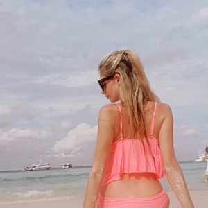 skinnyladyy Public Pic