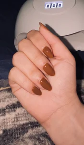 Eva_Macalliter uñas de las manos naturales Pic 7