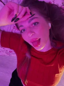 FloraLeilaXXXX Public รูป  4
