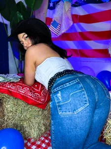 AnnieRouse__ 4th July vibes 🔥💙❤️ Pic 5