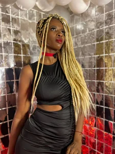 kattyytaylor ¡happy 2025! ✨ Gambar 6