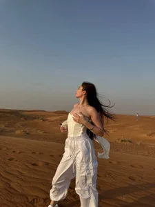 BlerLessly Dubai Foto 2