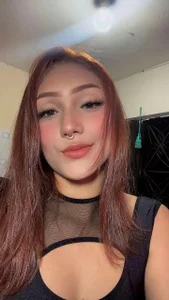 SashaWhitee Public  5টি ছবি