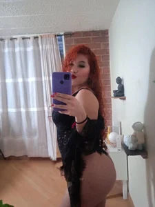 kyliejenner_hot SEXY hot hot 👿🔥 Foto 4