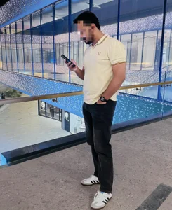 Public de Night_outcam  2 photos