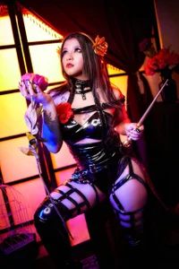 evybubblesのCosplay Yor Forgerの枚の写真