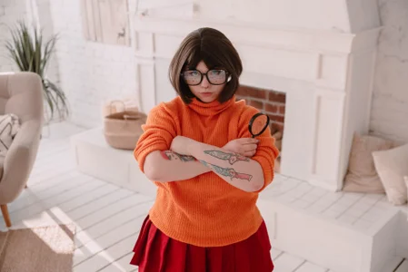 Yoki_Shizuko velma dinkley Poză 8