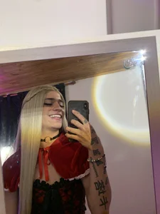 😍 od chloe_ember  snímek