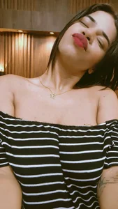 kairadayamai My skin is burning, my cleavage is bursting ♥♥ Pic 6