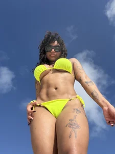 LuckySwagson Beach Pic 4