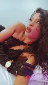 Aphrodite-777 Public Pic