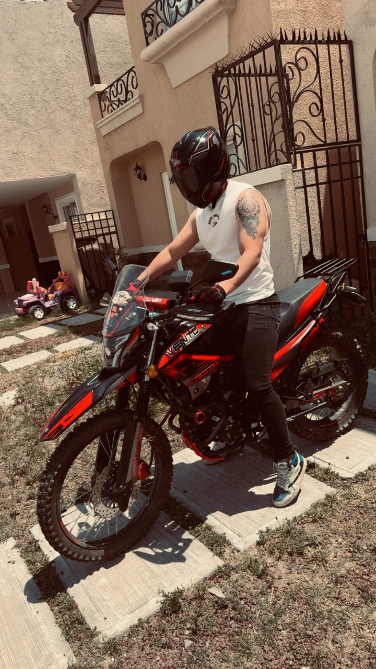 Thor_691: Public ( фото)