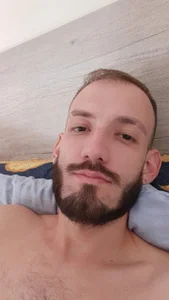 69Daed69 Public Foto 3