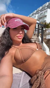 GinaValentinna Latina vibes Foto